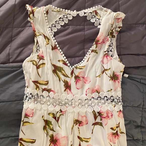 Pink and white floral high low dress - Picture 2 of 4
